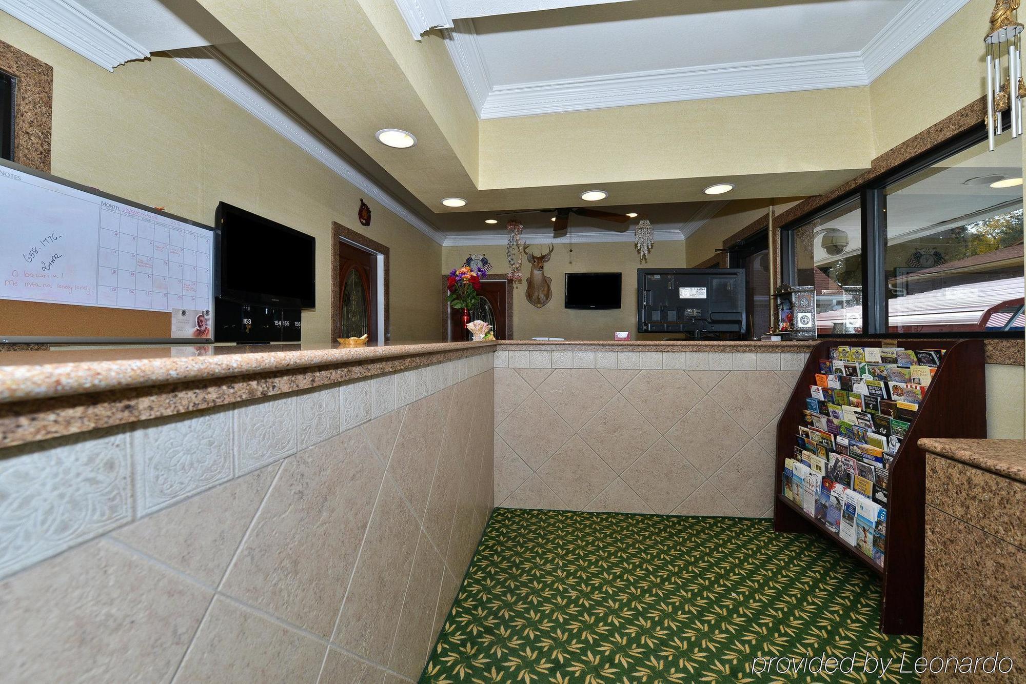 Savannah Inn And Suites Savannah Port Area ภายนอก รูปภาพ
